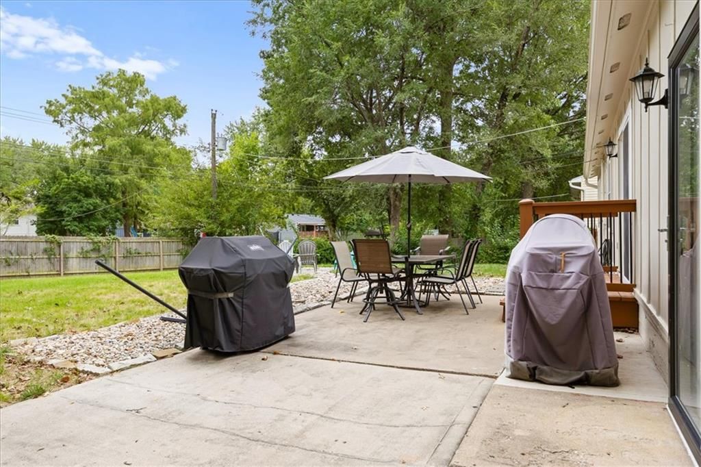 9219 W 100th Street — photo 22
