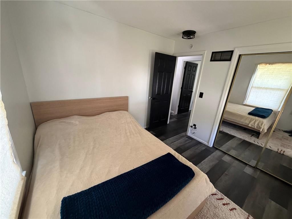 11500 Manchester Avenue — photo 14