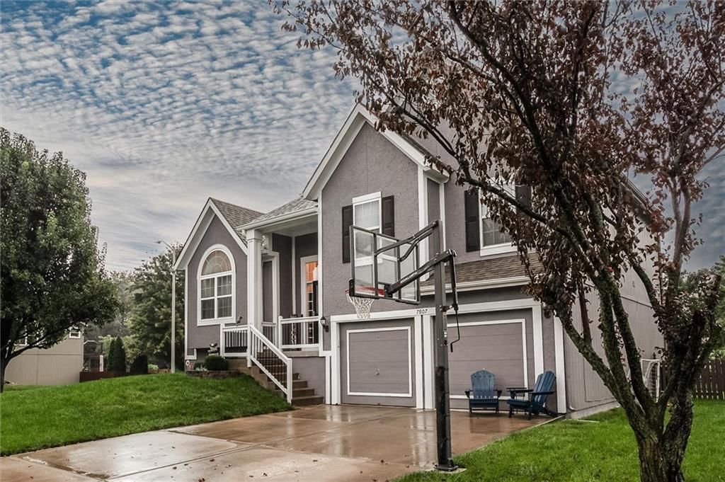 7807 NE 112th Street, Kansas City, MO: listing photo 2