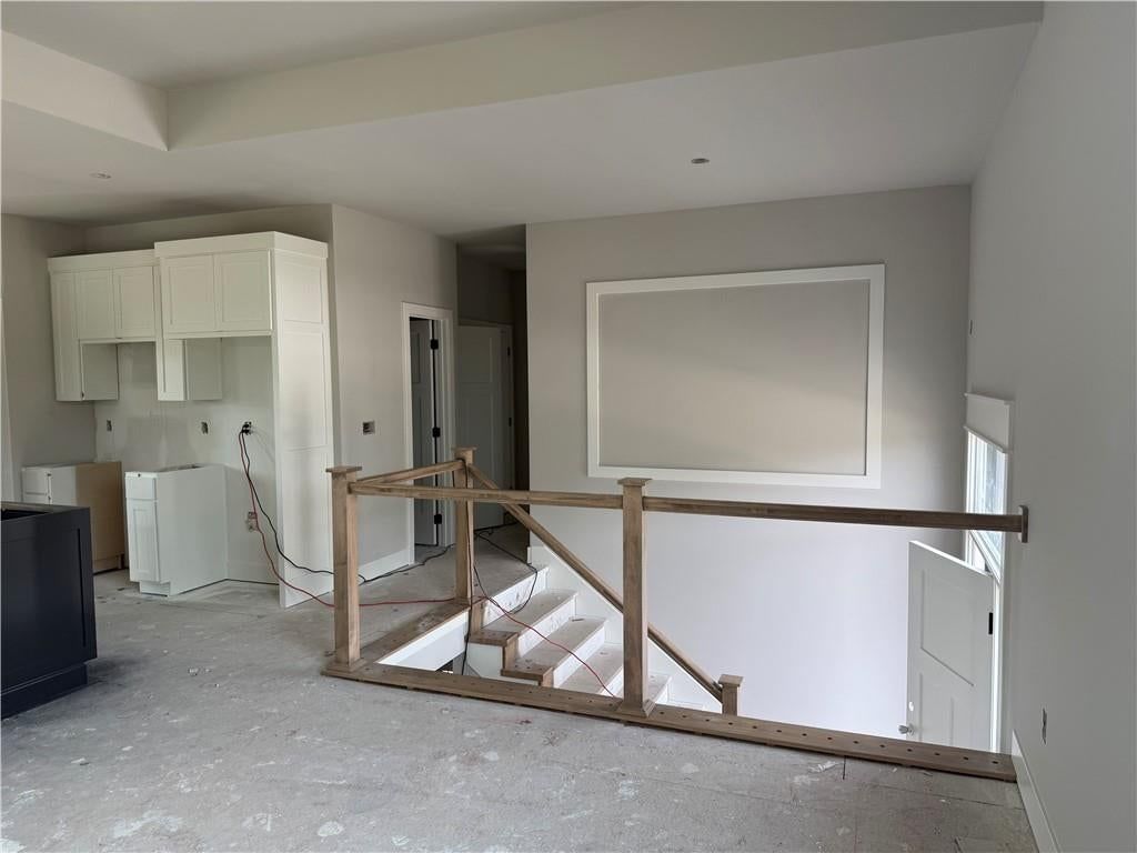 2129 Deerfield Terrace, Liberty, MO: listing photo 3