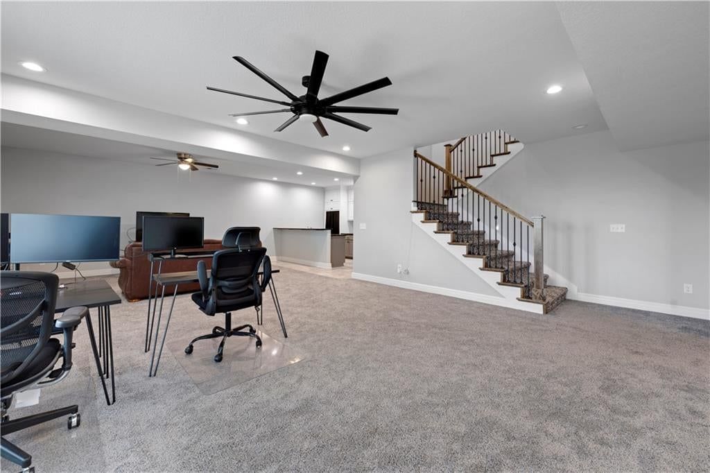 Photo 30 of 40 - 8311 Pickering Street, Lenexa, KS 66227