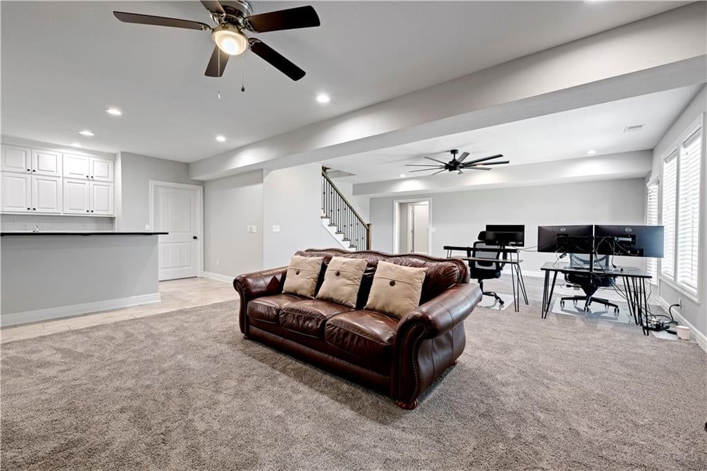 Photo 32 of 40 - 8311 Pickering Street, Lenexa, KS 66227
