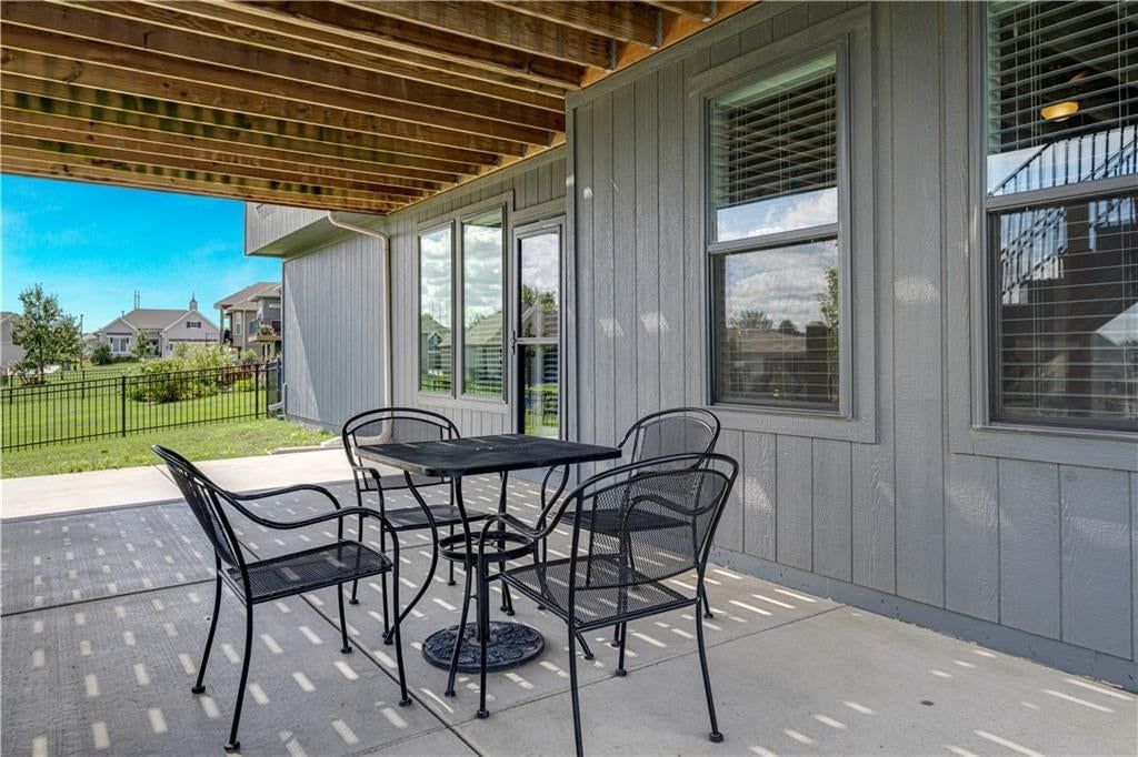 Photo 38 of 40 - 8311 Pickering Street, Lenexa, KS 66227