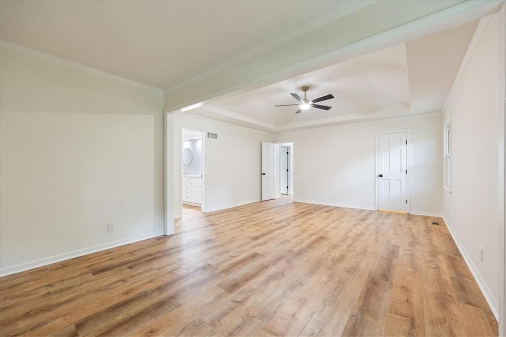 8800 W 115th Street — photo 27