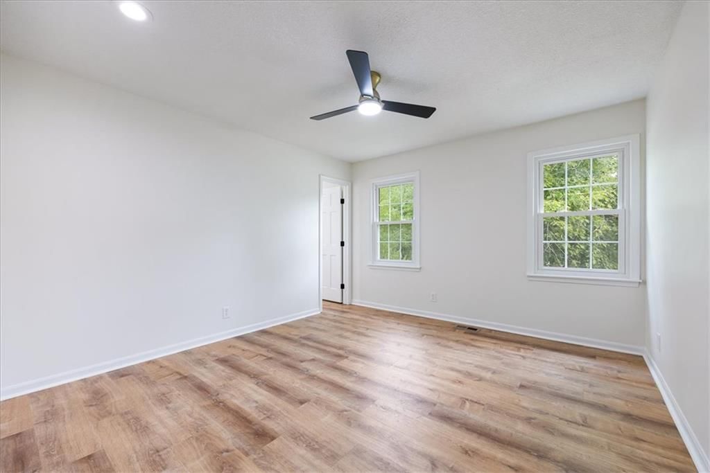 8800 W 115th Street — photo 34