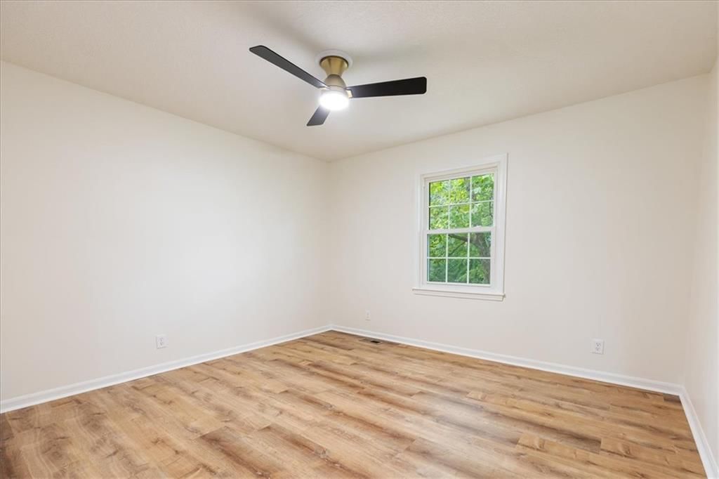 8800 W 115th Street — photo 38