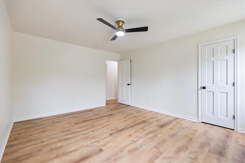 8800 W 115th Street — photo 43