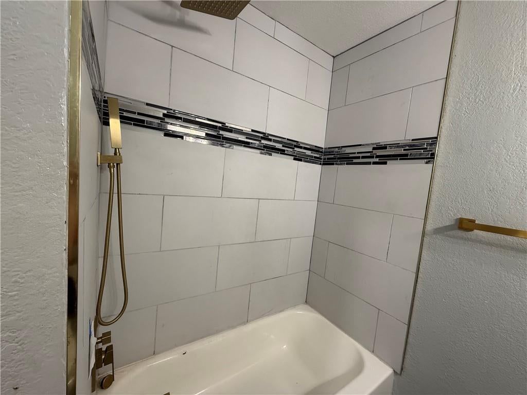 6741 Agnes Avenue — photo 14