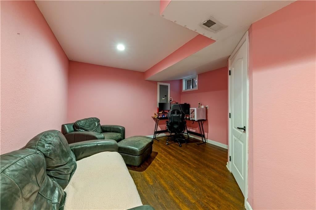 1107 N 84th Terrace — photo 22