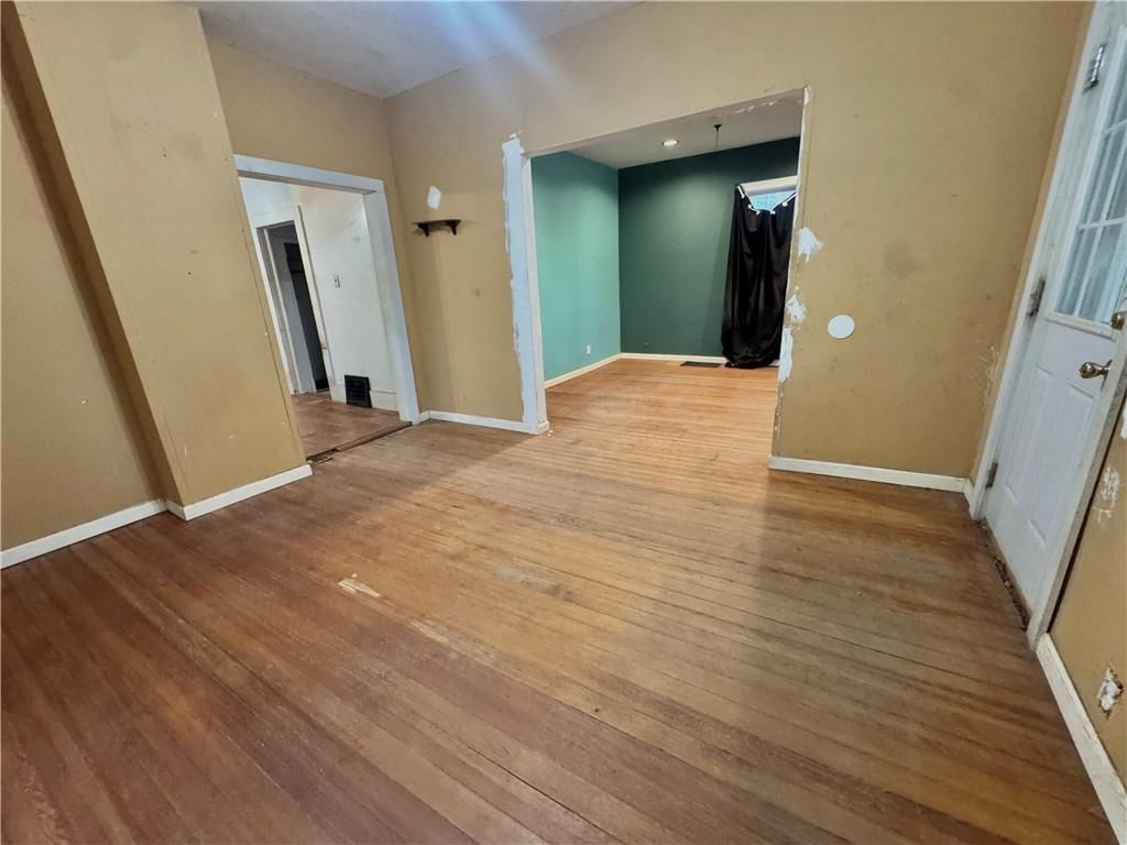 1912 Montezuma Street — photo 2