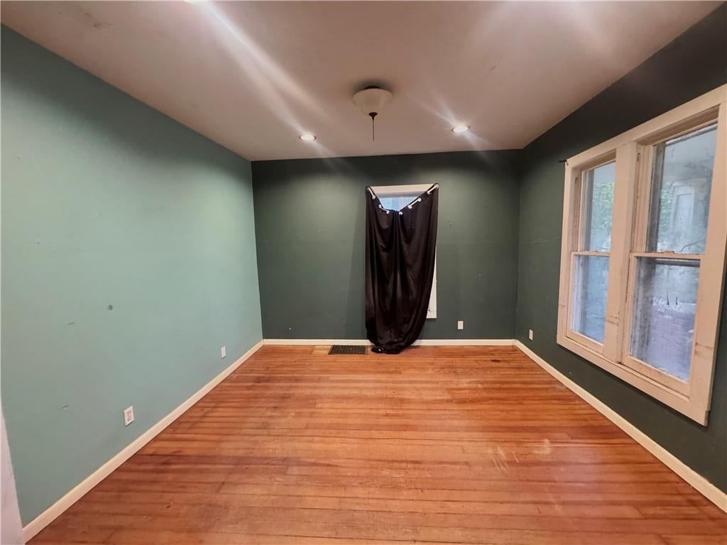 1912 Montezuma Street — photo 3