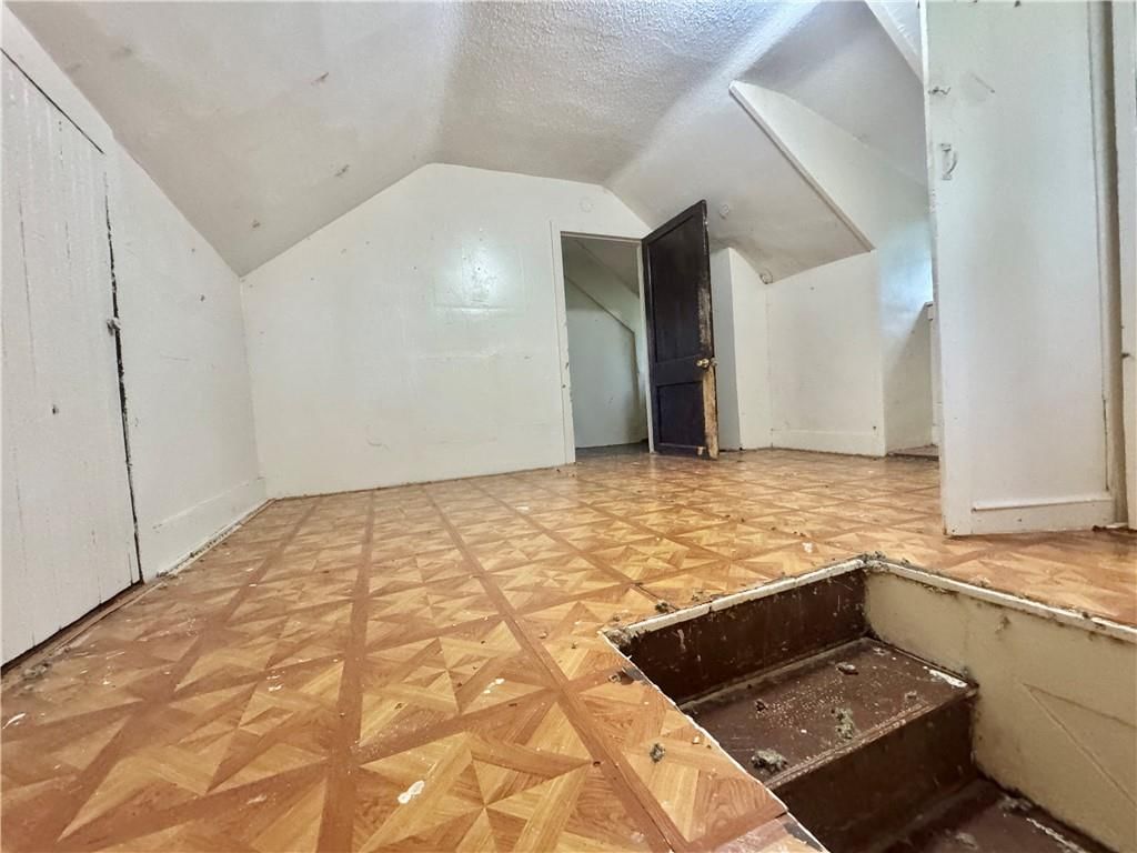 1912 Montezuma Street — photo 11