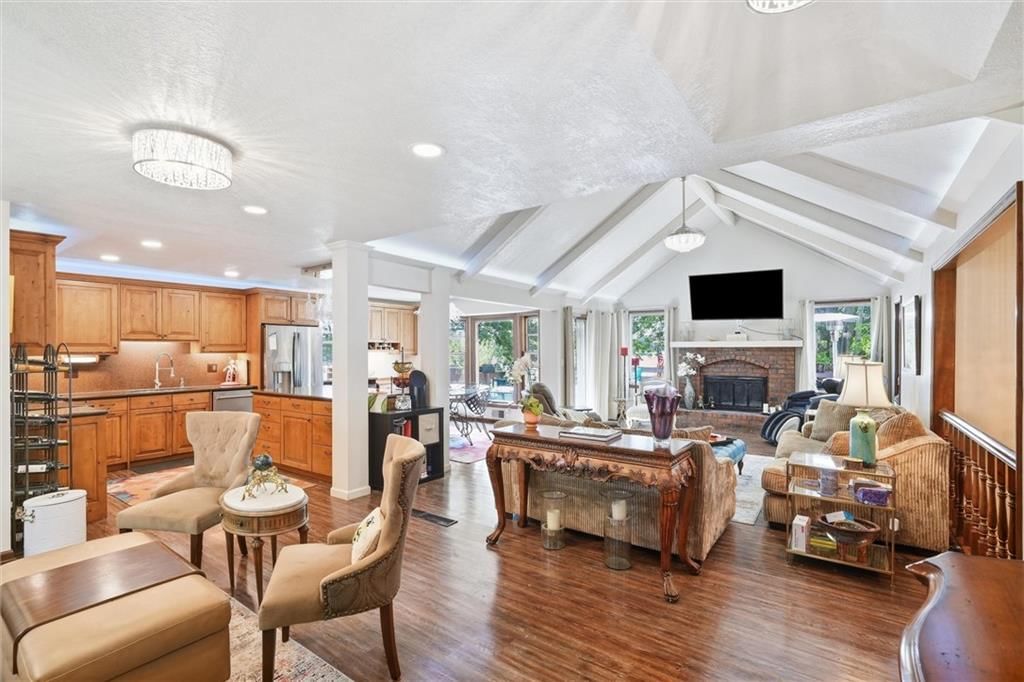 4397 SW Breezy Point Lane — photo 8