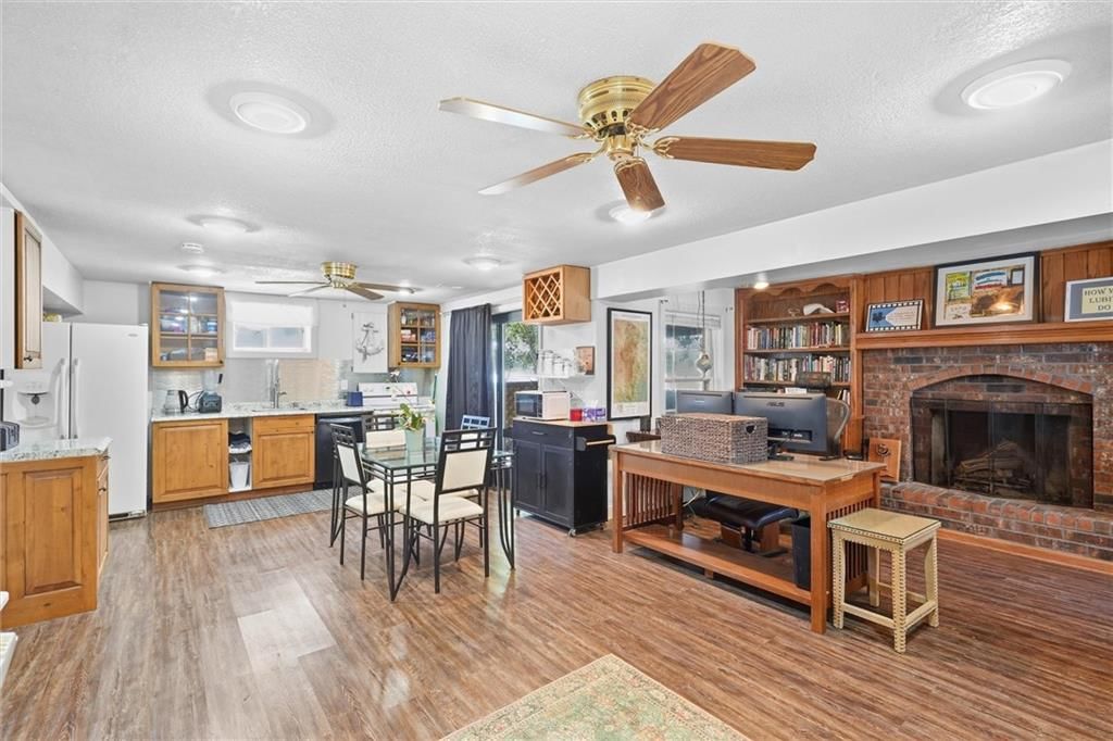 4397 SW Breezy Point Lane — photo 27