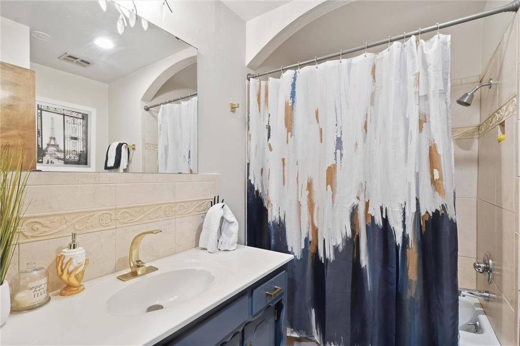 4397 SW Breezy Point Lane — photo 31