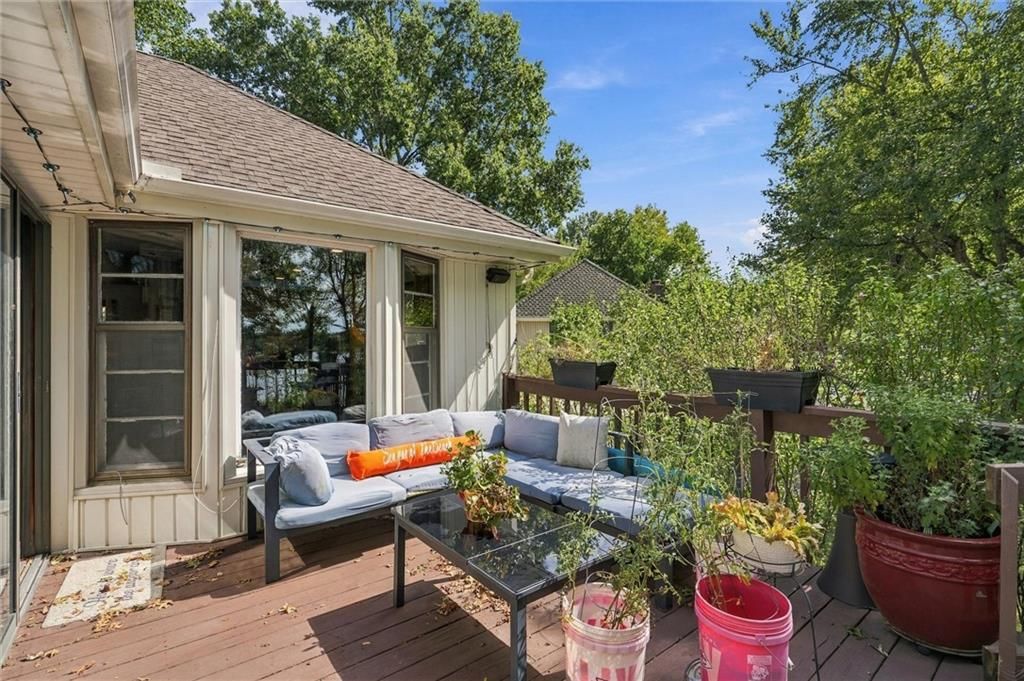 4397 SW Breezy Point Lane — photo 34