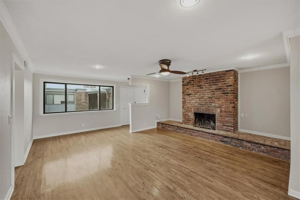 4056 Warwick Boulevard — photo 13