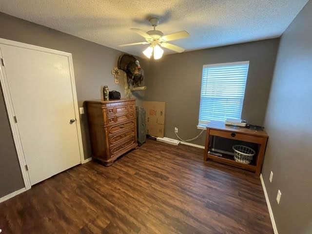 1010 Abby Lane — photo 8