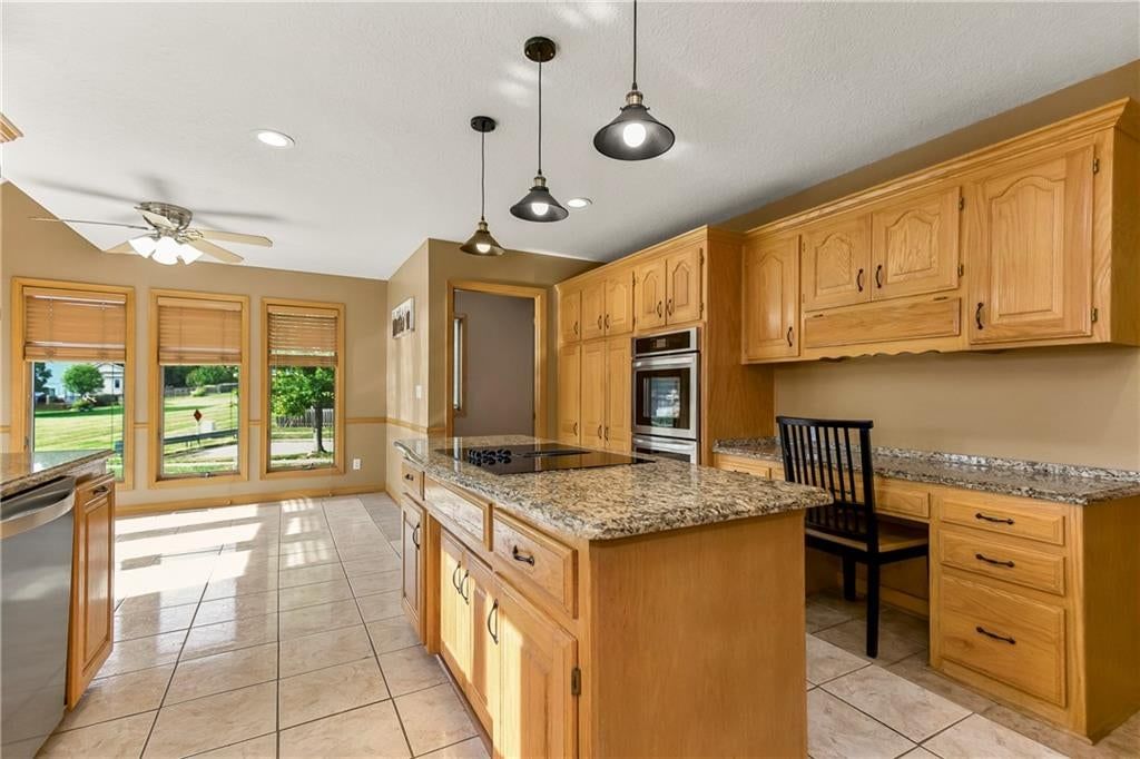 6322 RIDGEWAY Avenue — photo 10