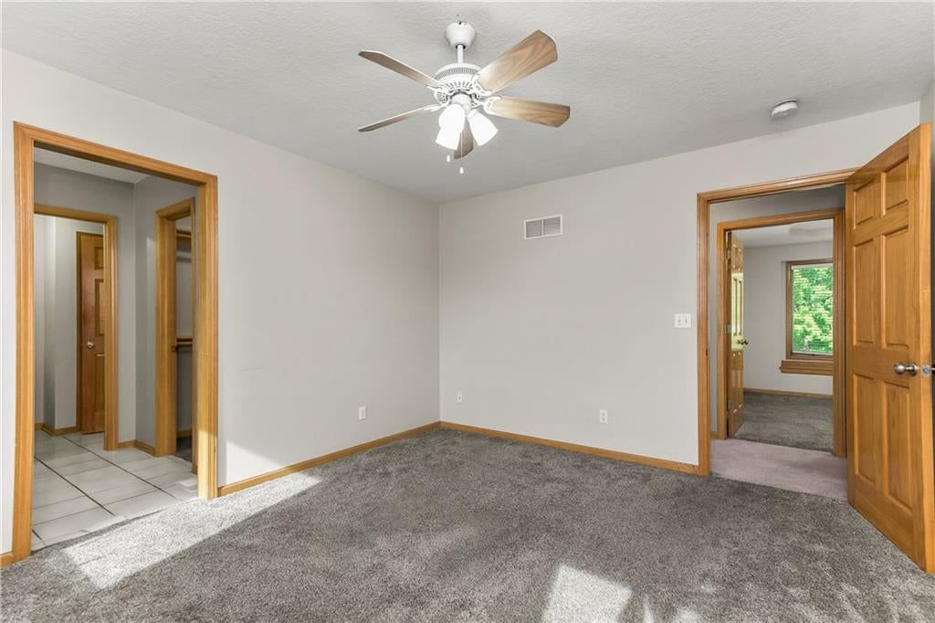 6322 RIDGEWAY Avenue — photo 18