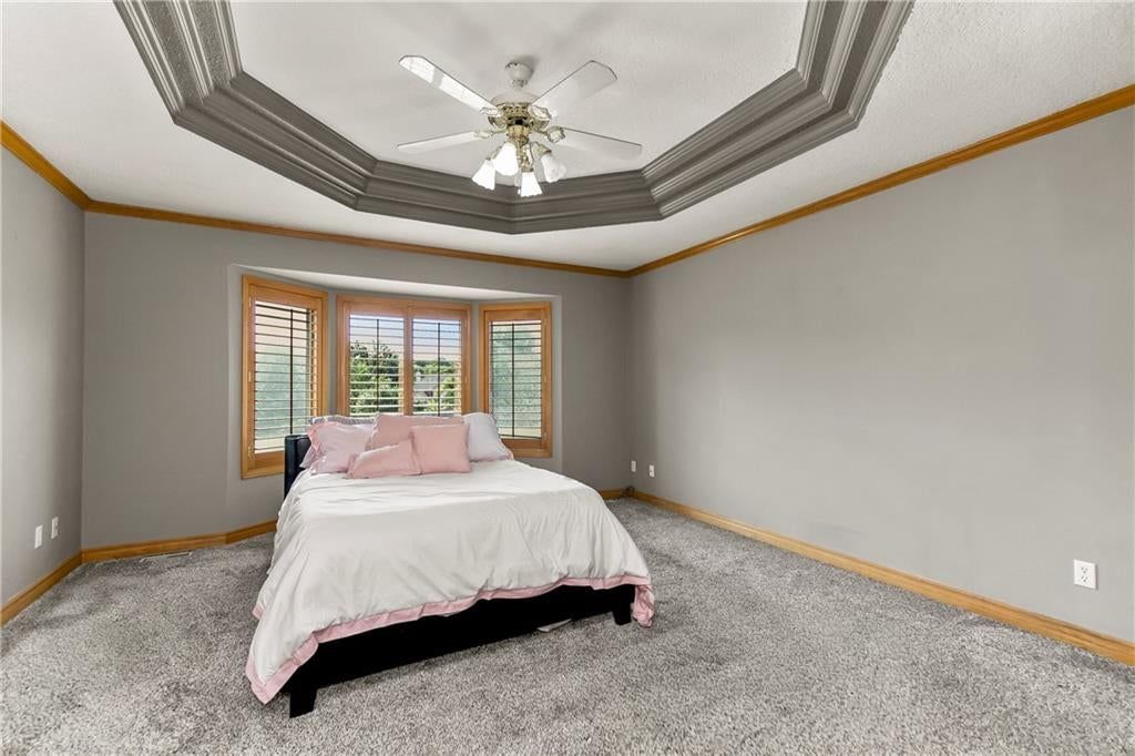 6322 RIDGEWAY Avenue — photo 21