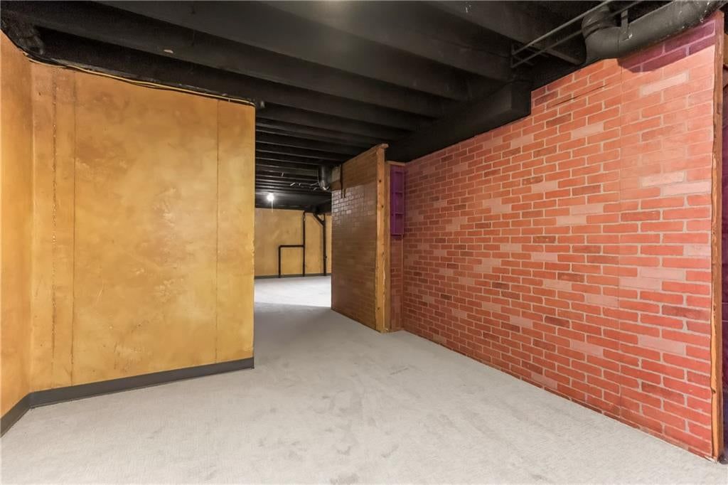 6322 RIDGEWAY Avenue — photo 29