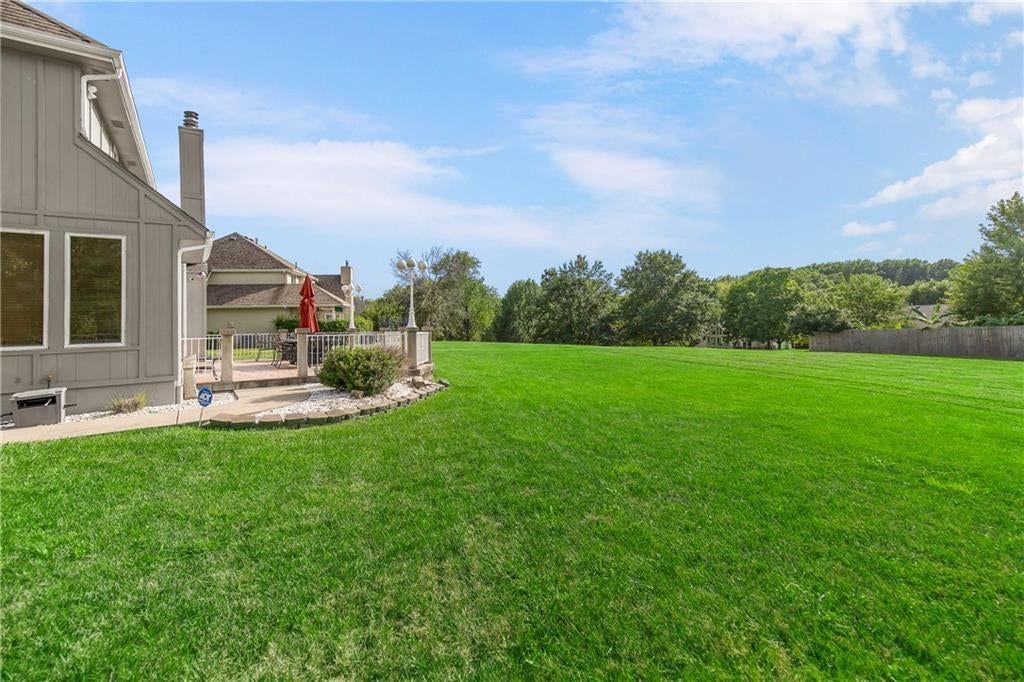 6322 RIDGEWAY Avenue — photo 31