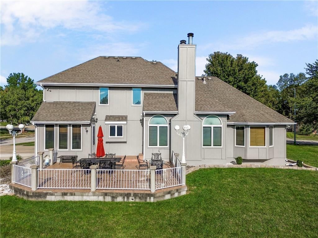 6322 RIDGEWAY Avenue — photo 35