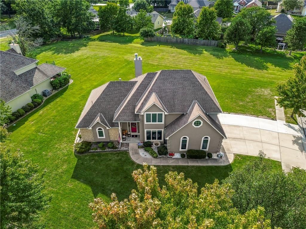 6322 RIDGEWAY Avenue — photo 39