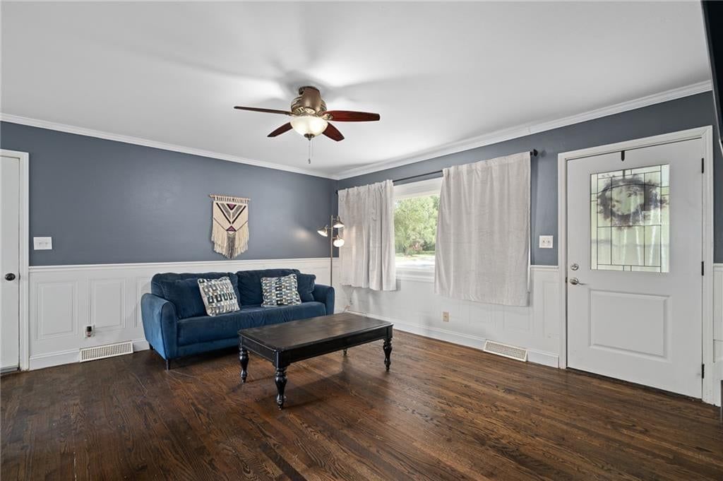 919 S Sunset Drive S — photo 9