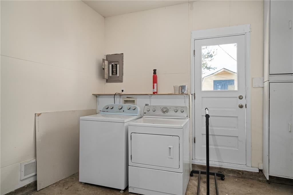 919 S Sunset Drive S — photo 32