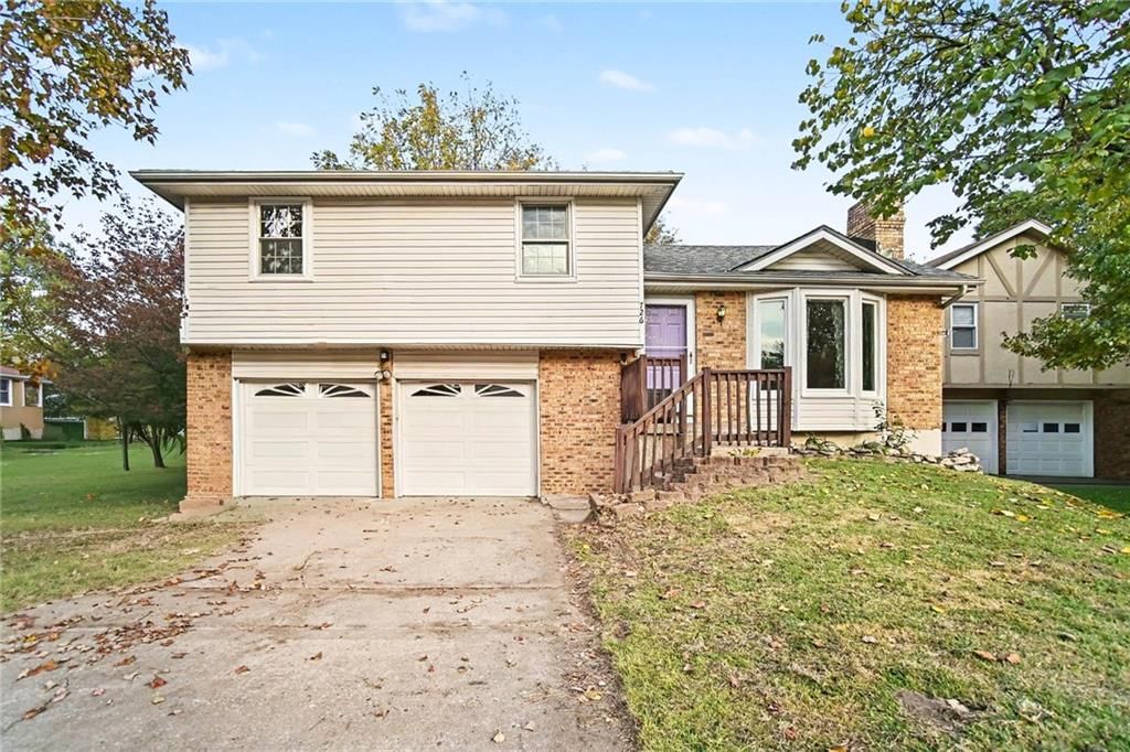 726 Trant Street, Edwardsville, KS