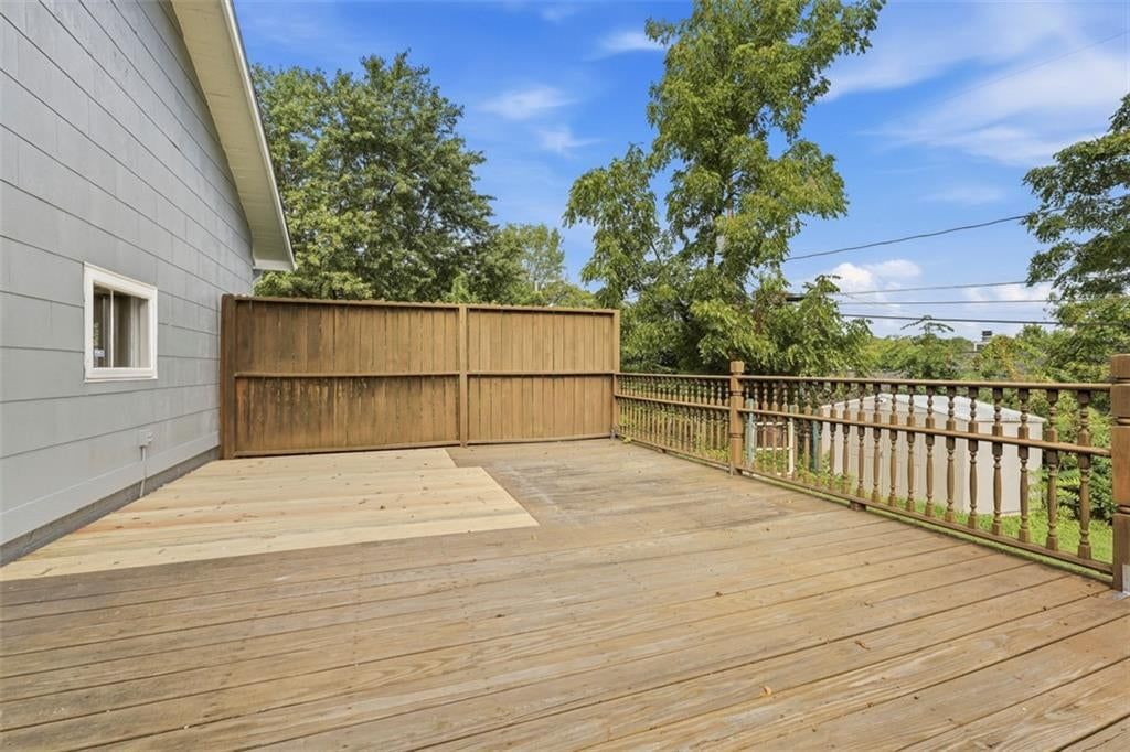 3700 NE 43rd Street — photo 7