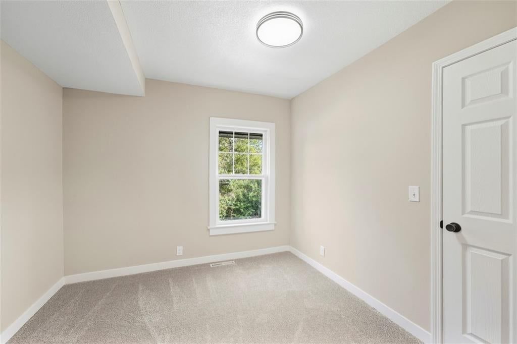 3700 NE 43rd Street — photo 18