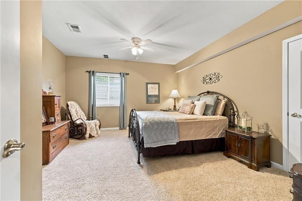 3829 S Coachman Drive — photo 37