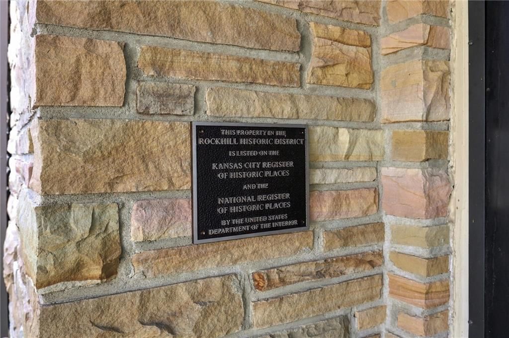 617 Brush Creek Boulevard — photo 6