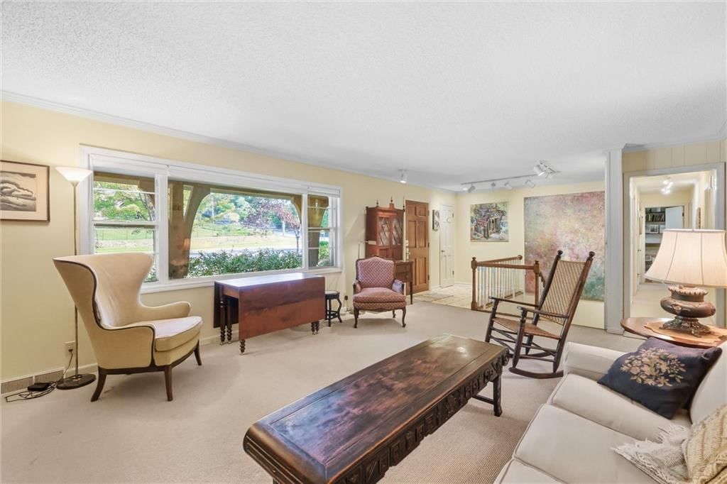 617 Brush Creek Boulevard — photo 12