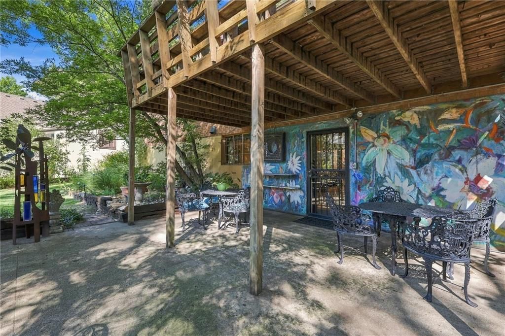 617 Brush Creek Boulevard — photo 47