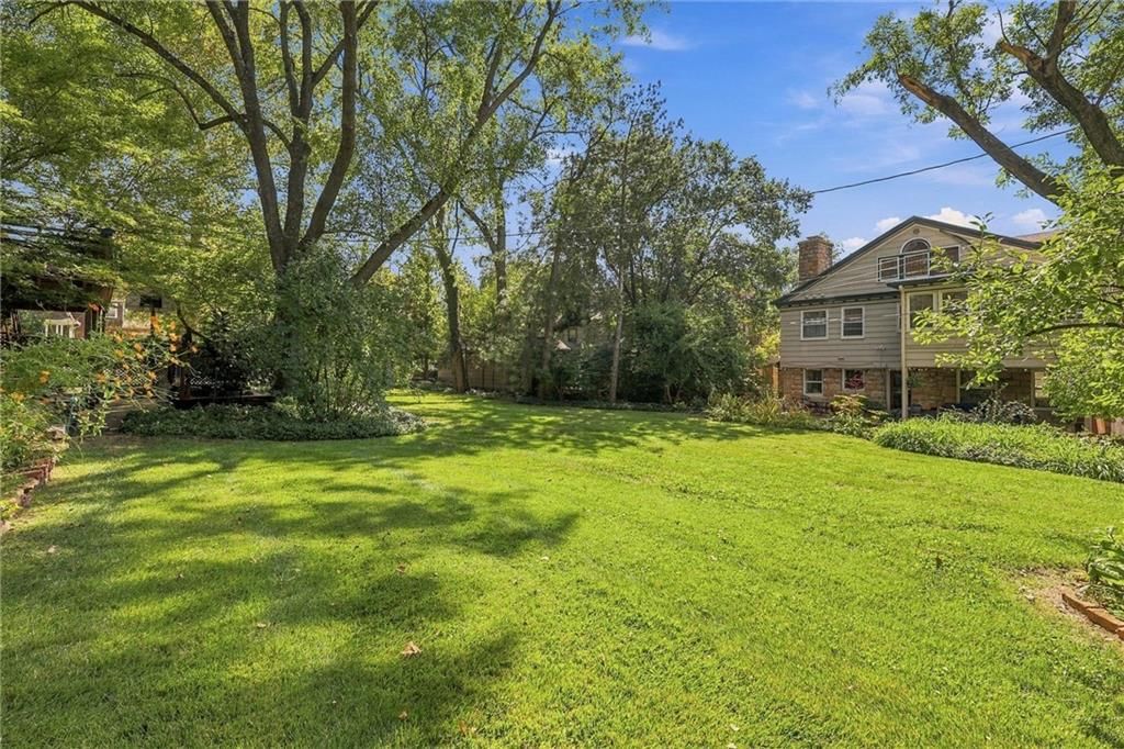 617 Brush Creek Boulevard — photo 55