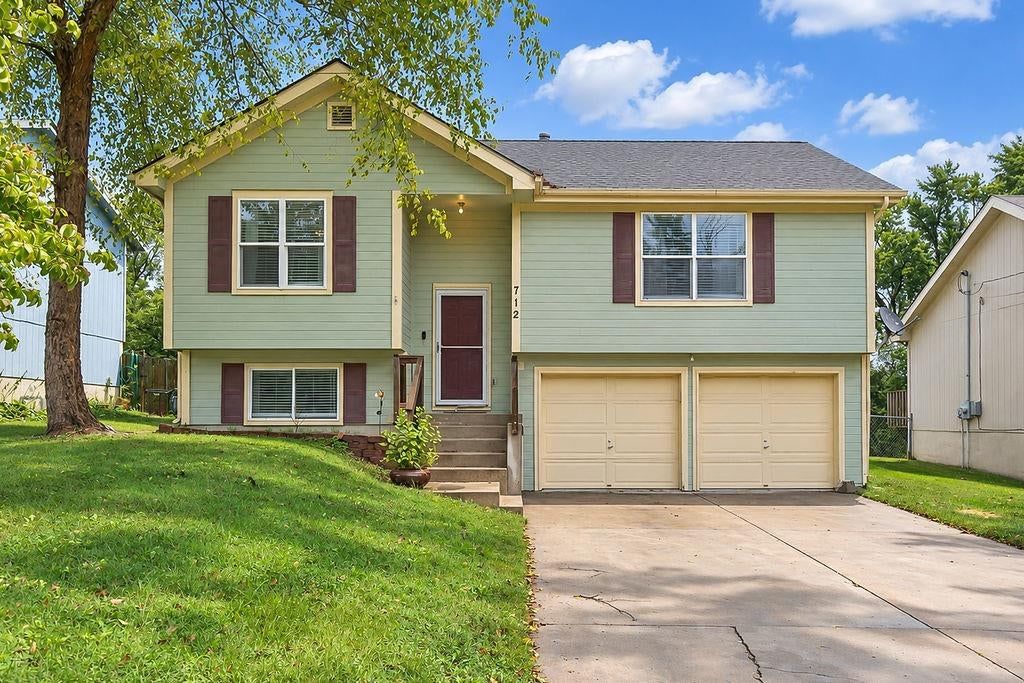 712 Rees Street, Leavenworth, KS