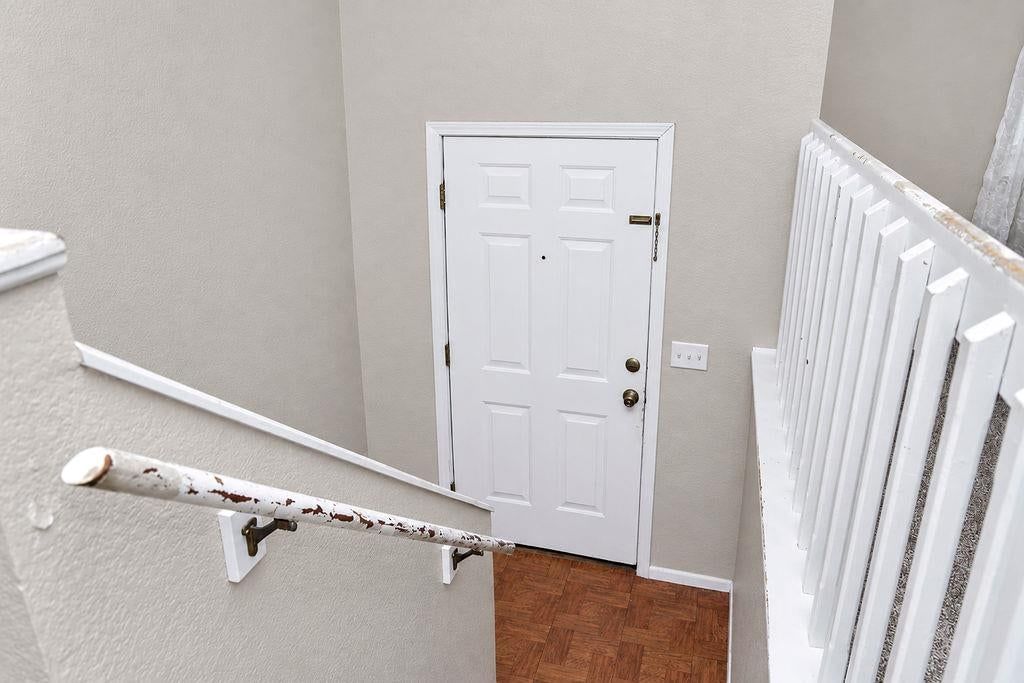 712 Rees Street, Leavenworth, KS: listing photo 2