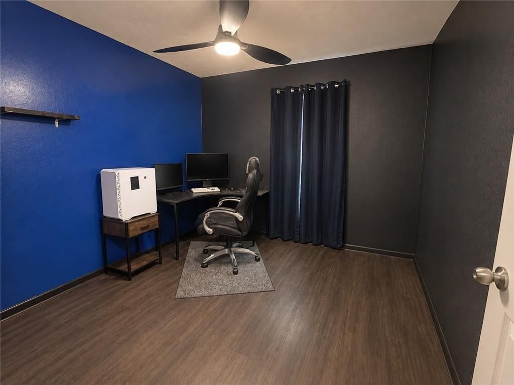 2121 NW Hidden Pointe Court — photo 9