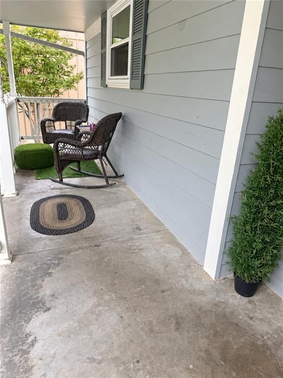 2121 NW Hidden Pointe Court — photo 12