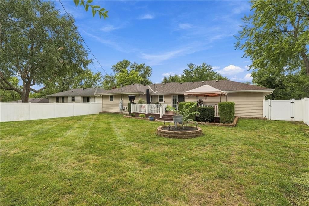 303 SW Marion Lane — photo 36