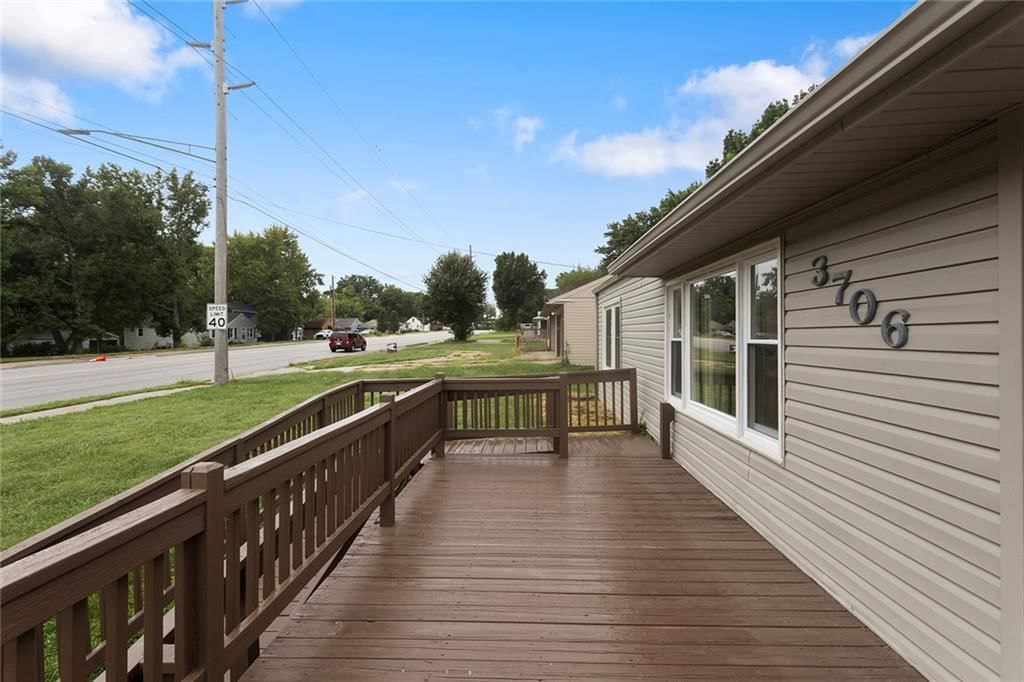 3706 S Sterling Avenue, Independence, MO: listing photo 3