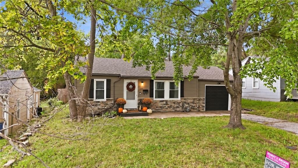 1604 N 44th Street — photo 1