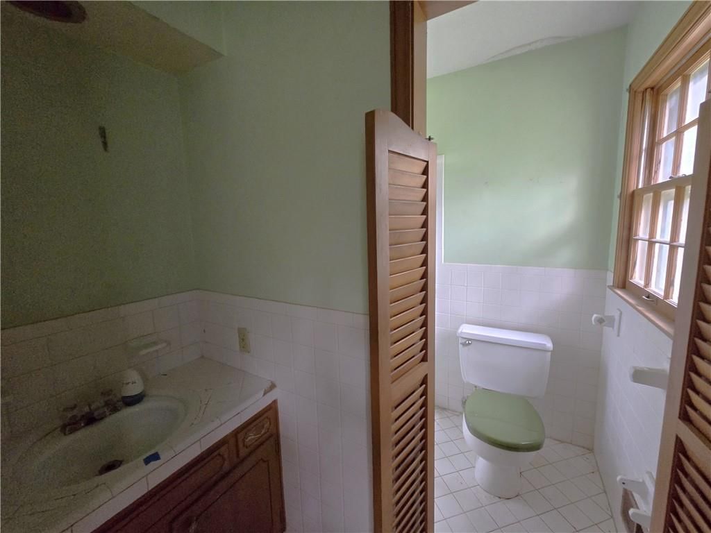 12905 Manchester Avenue — photo 11