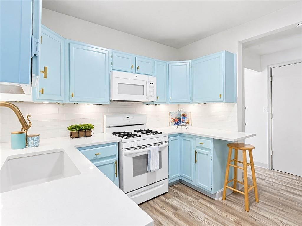 8850 Woodland Drive — photo 15