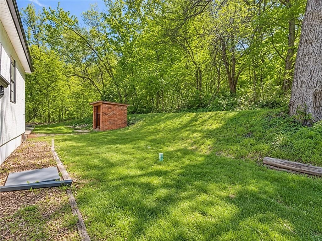 8850 Woodland Drive — photo 18
