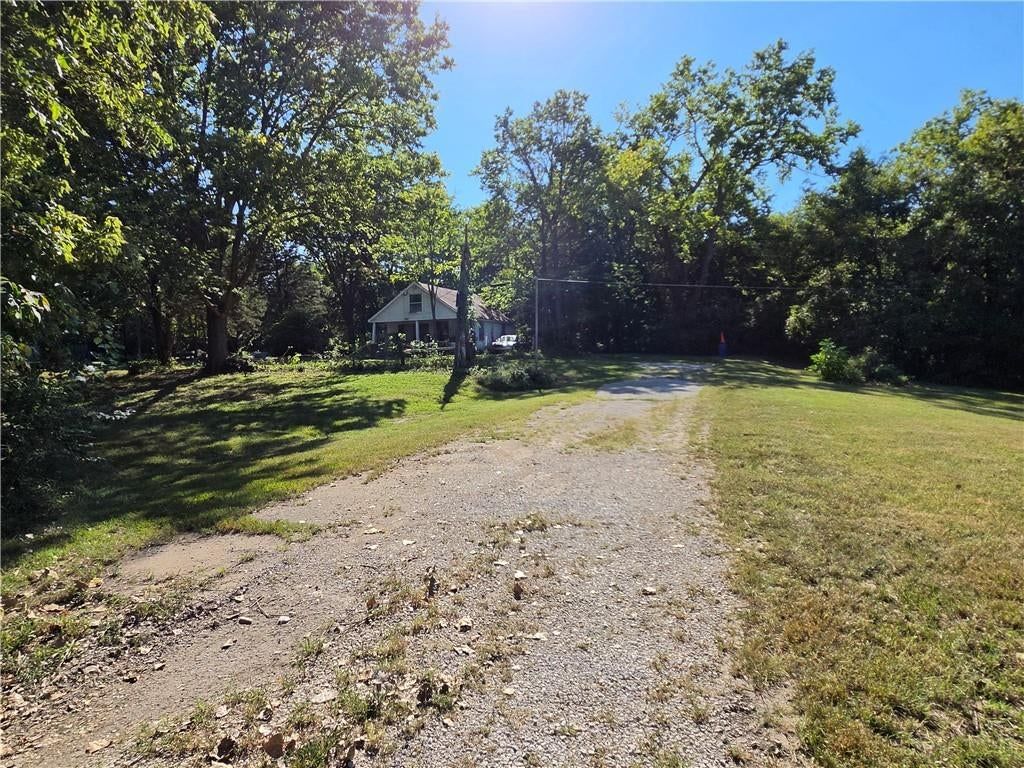 2940 Loring Lane — photo 13